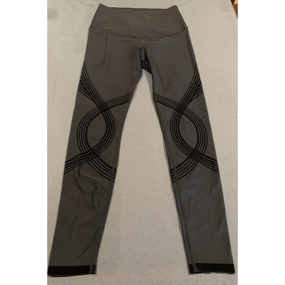 Fanka Body Sculpt Leggings Reversible Black Compression Pants Size M - Picture 2 of 9